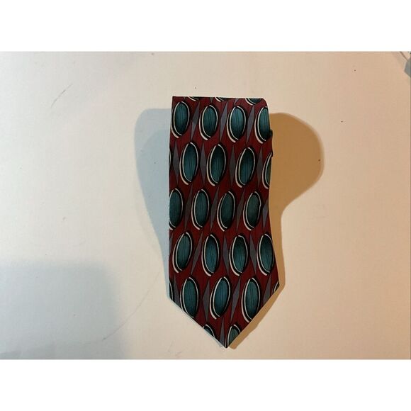 Vintage Wembley Men  Neck Tie‎ Fish Geometric Fish Swimming Power 57" x 4". - Picture 1 of 3